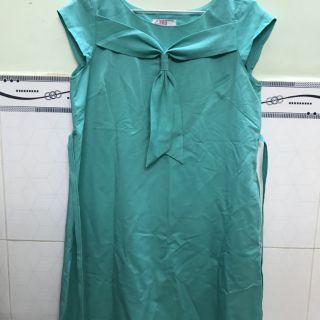 Thanh lý đầm bầu còn rất mới giá hạt dẻ