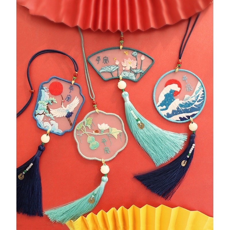 Thành phẩm Bookmark thêu tay nhiều hoạ tiết tự chọn