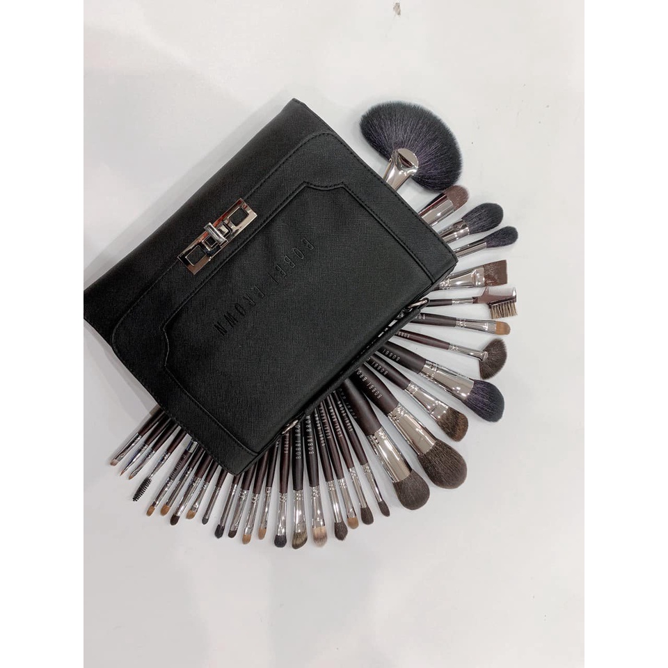 Bộ cọ Bobbibrown 32 cây và 34 cây đồng giá 1.750k