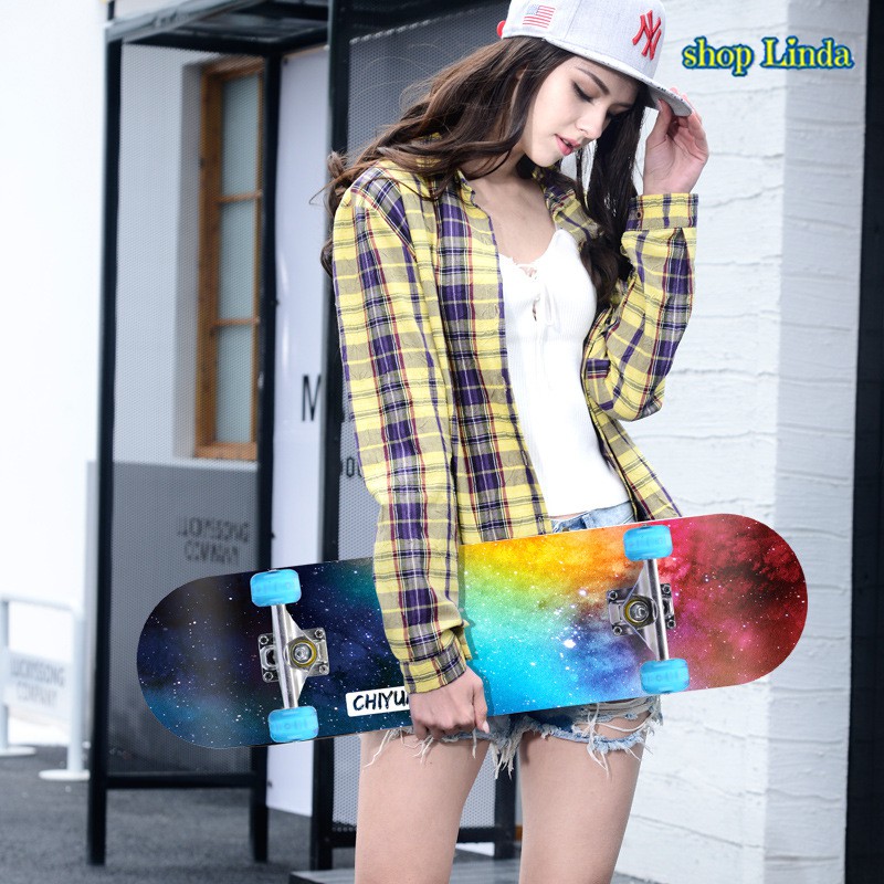 Ván trượt skateboard thể thao cao cấp chất liệu gỗ phong ép 7 lớp mặt nhám có đèn led phát sáng