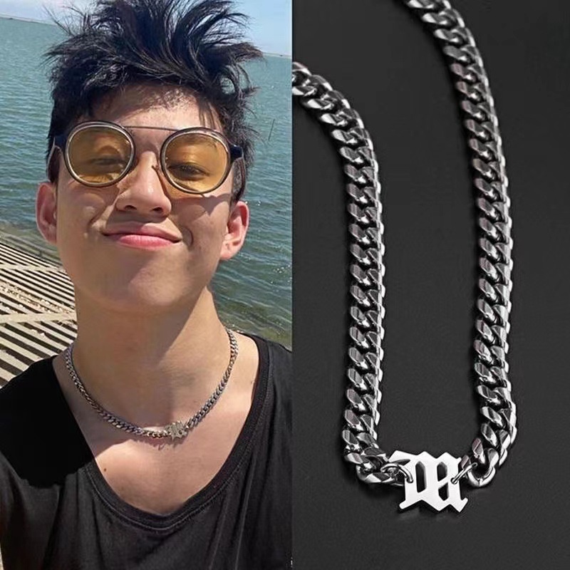 Dây Chuyền Inox Mặt Chữ M Phong Cách Hip Hop Thời Trang