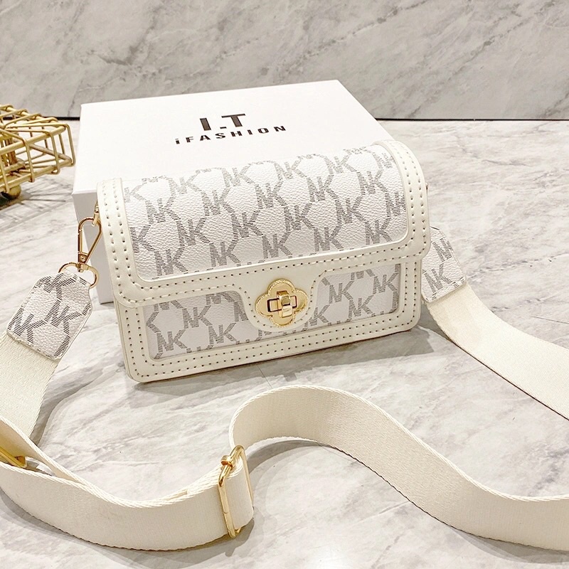 M22_Túi Xách NK Tự May Handmade