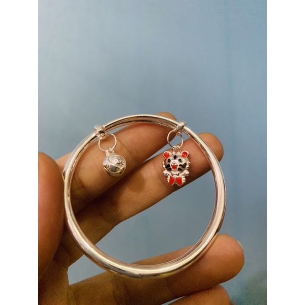 Vòng tay trẻ em hổ chuông bạc ta chuẩn 99 NGỌC MẬU