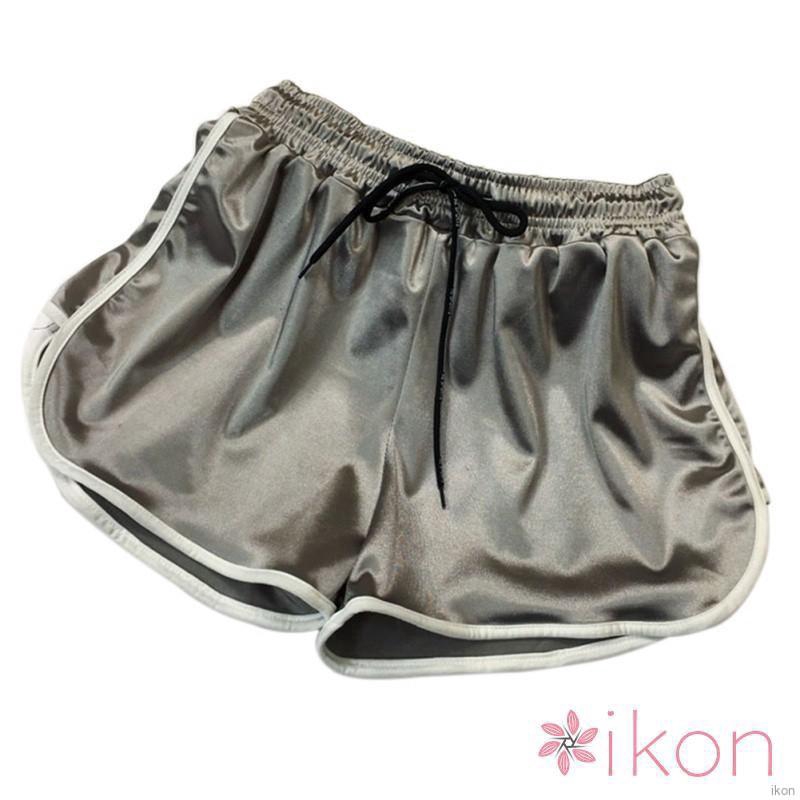 Quần ngắn thể thao thiết kế ống rộng độc đáo cho phái nữ