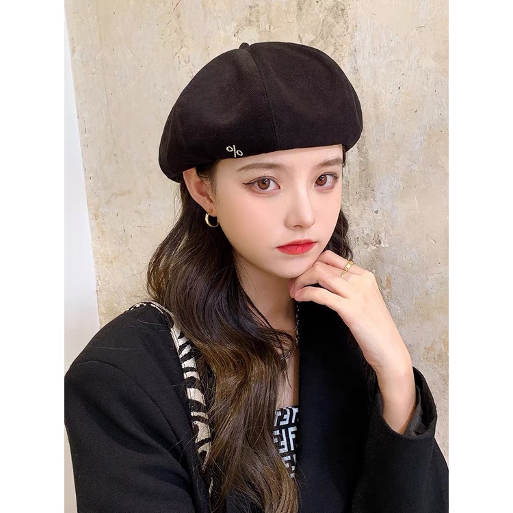 [Mã FAMARAL2 giảm 10K đơn 50K]Mũ baret thêu kí tự phong cách vintage Hàn Quốc