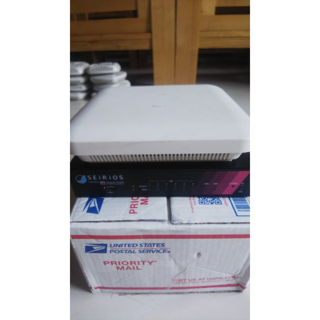 Router cân bằng tải checkpoint L-71