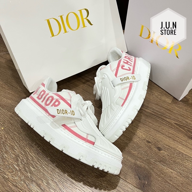 GIÀY CHRISTAN DIO TRẮNG HỒNG ID SNEAKER LAI AU