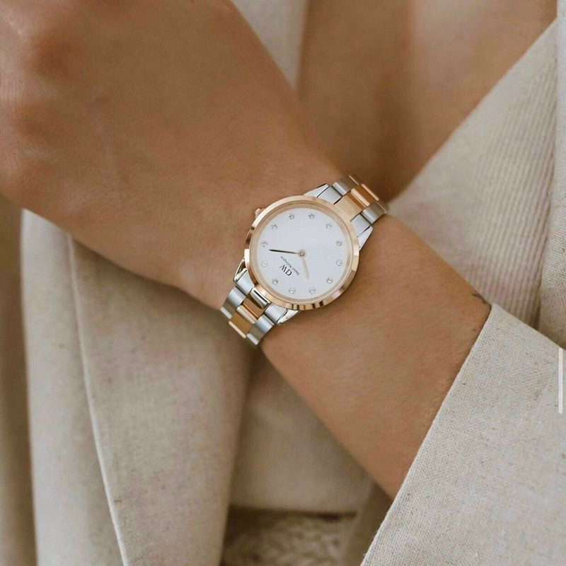 Đồng Hồ Nữ DW ICONIC LINK 28/32mm