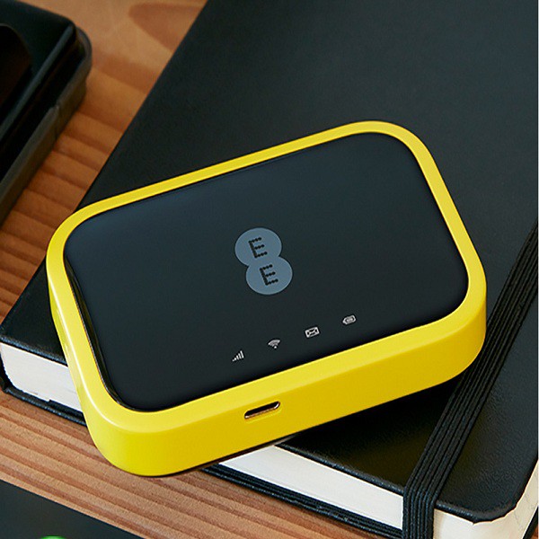 Bộ phát wifi Alcatel EE120 Tốc Độ 4G 600Mbps Pin 4300mAh hỗ trợ 20 Kết Nối, Sử Dụng Đa Mang, Kiêm Sạc Dự Phòng