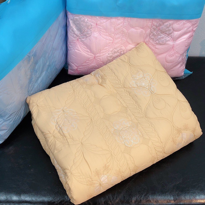 Chăn mùa hè chất cotong, chăn phủ nhũ màu sắc trang nhã đẹp mắt 2021