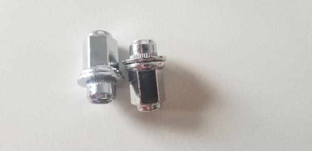 Ốc Toyota Innova, Fortuner, Camry