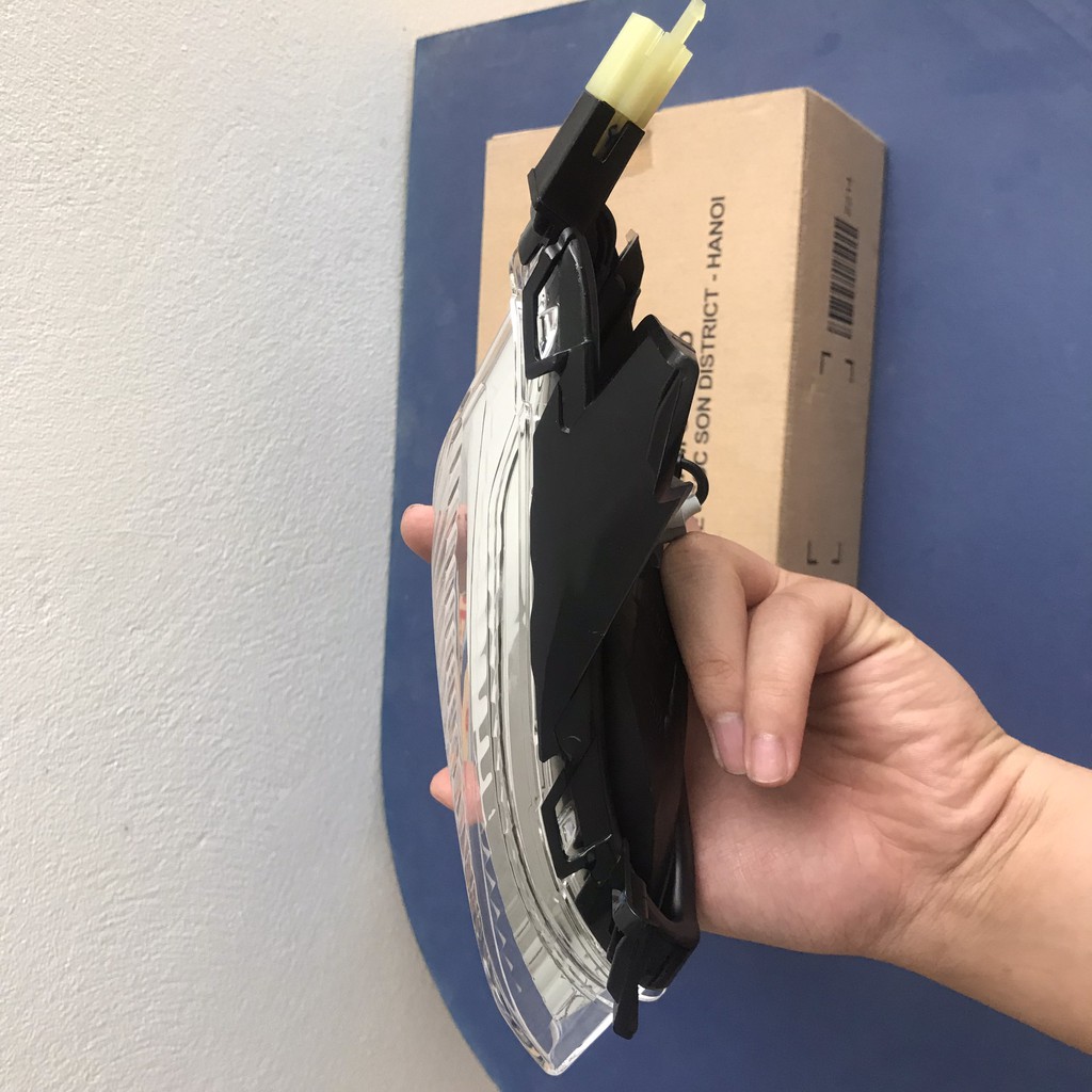 Củ xi nhan trước trái phải xe EXCITER 150 zin chính hãng Yamaha 2ND-H3320-10