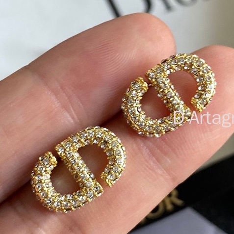 'Boutique spot'A643 CD kim loại bông tai stud kim cương  Hàn Quốc 2022 Mới tái tạo thanh lịch retro thời trang không phai bông tai cho phụ nữ