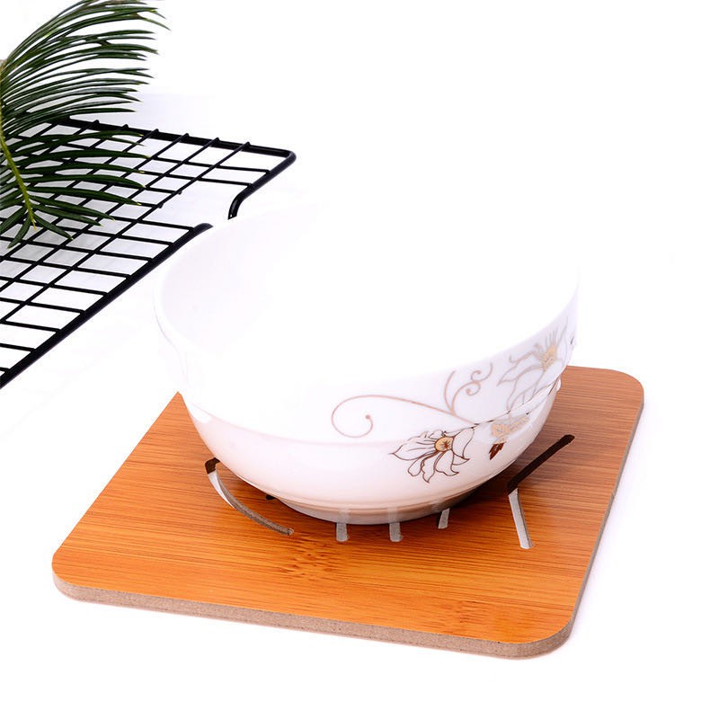 Miếng Lót Nồi Bằng Gỗ Cách Nhiệt Chống Bỏng Họa Tiết Hoạt Hình Dễ Thương