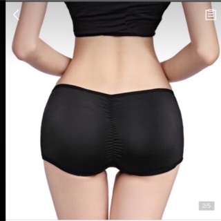 Quần độn mông mặc như không