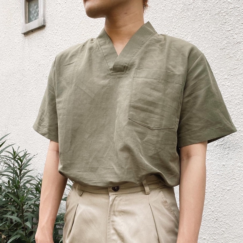 75s - Set áo linen cổ chữ V phối quần kaki túi hộp