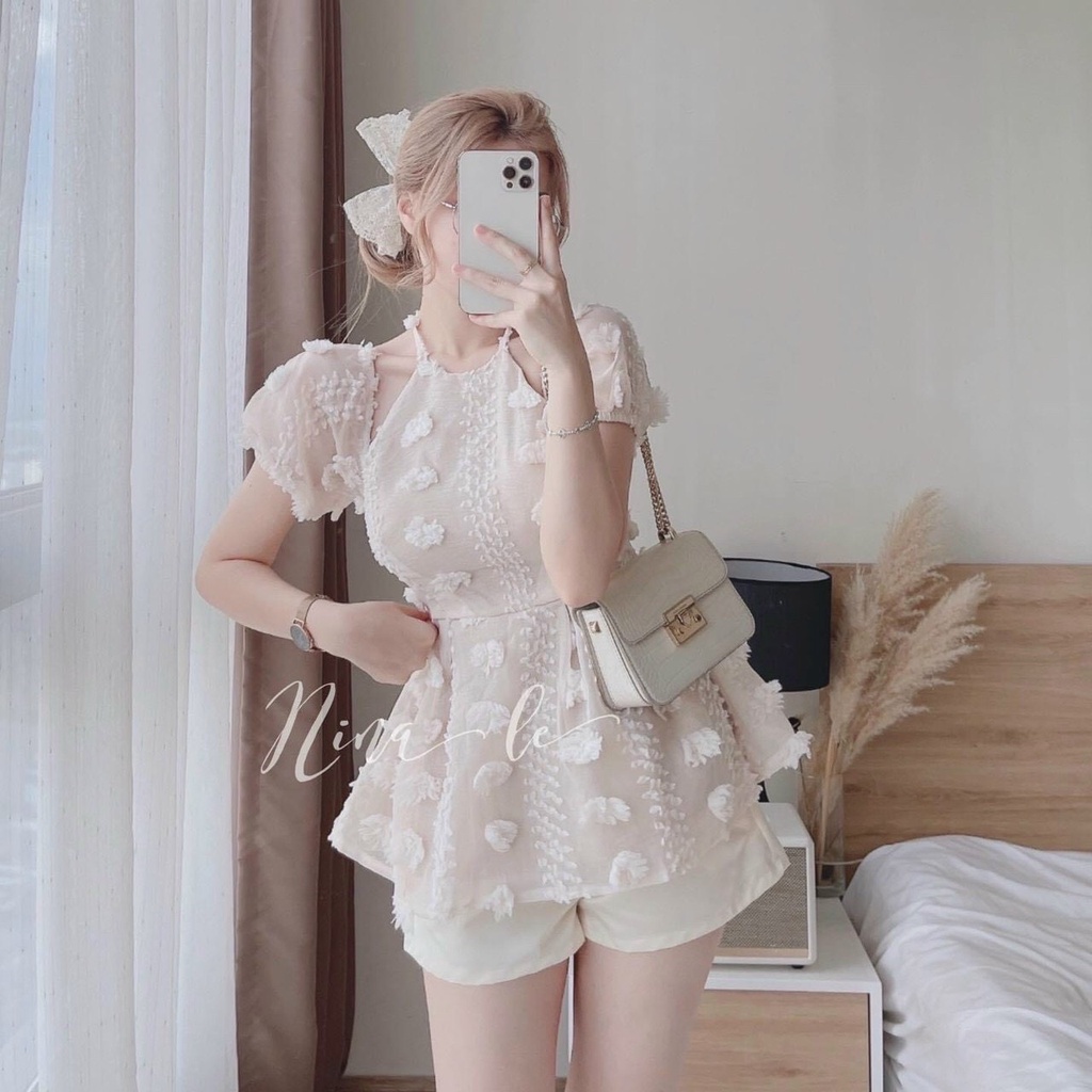 SET BỘ THỜI TRANG ÁO CỔ NƠ TRỄ VAI TAY BÈO KẾT HỢP QUẦN SHORT CHUN