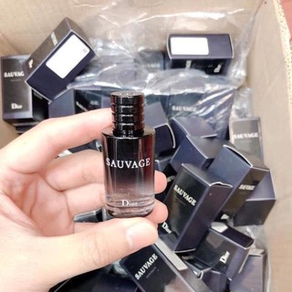 Nước hoa mini  𝑫𝑰𝑶𝑹 𝑺𝑨𝑼𝑽𝑨𝑮𝑬 -𝑴𝑰𝑵𝑰.𝑷𝑬𝑹𝑭𝑼𝑴𝑬-
