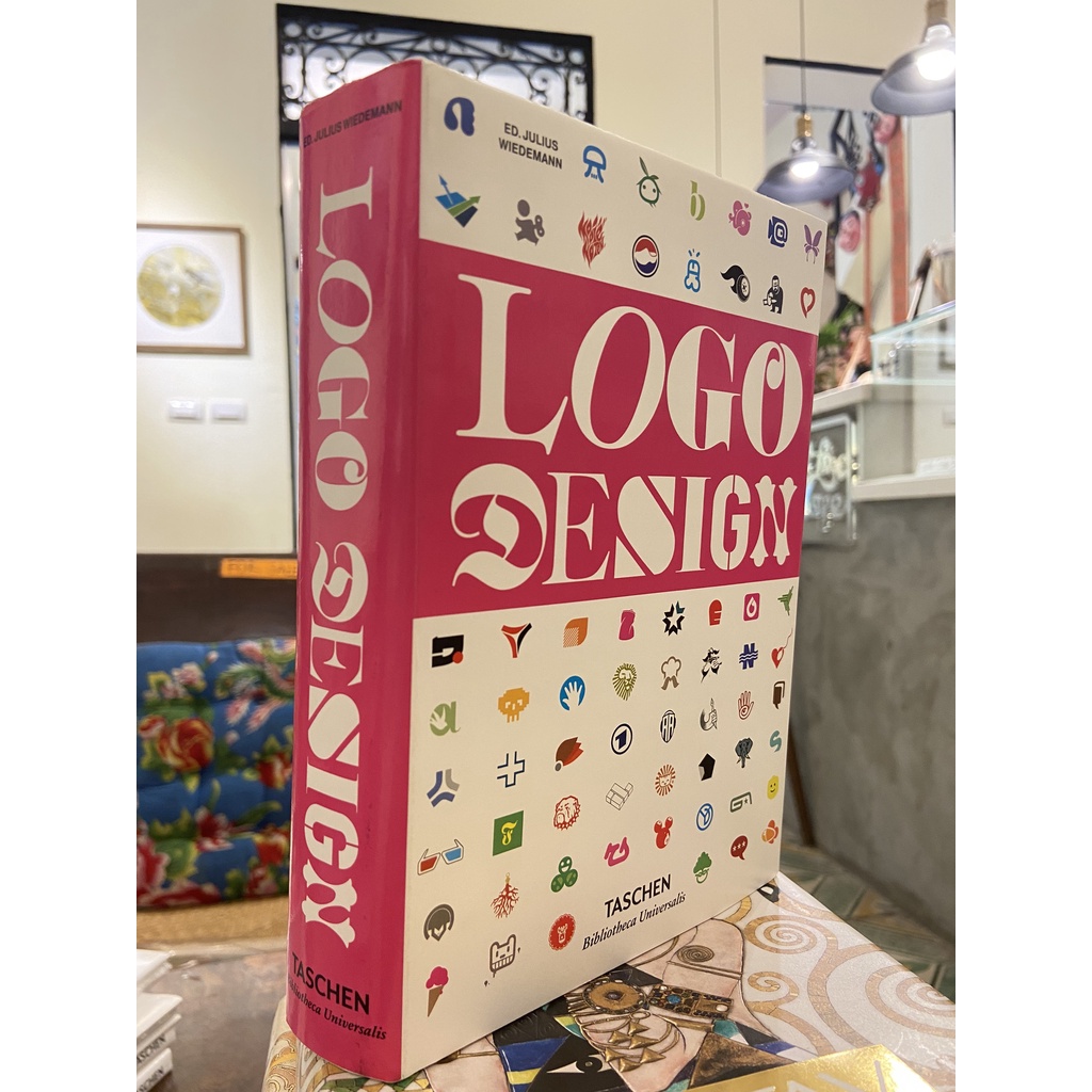Sách - Logo Design by Taschen