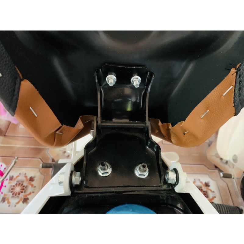 YÊN TRƯỚC XE MÁY HONDA CUB 81,50,82