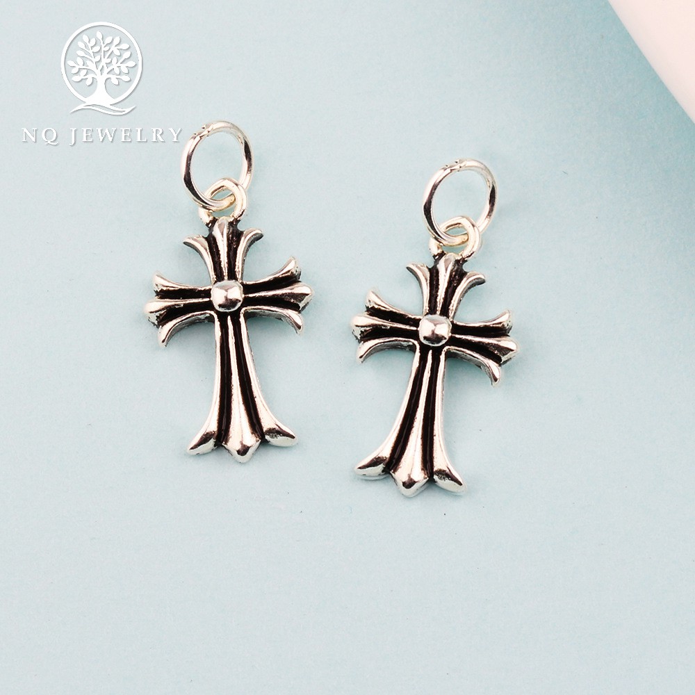 Charm bạc cây thánh giá hình giấy gói quà - NQ Jewelry
