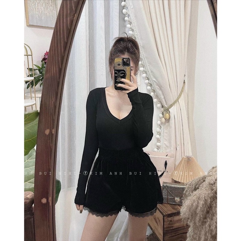 Quần sooc nhung chân ren