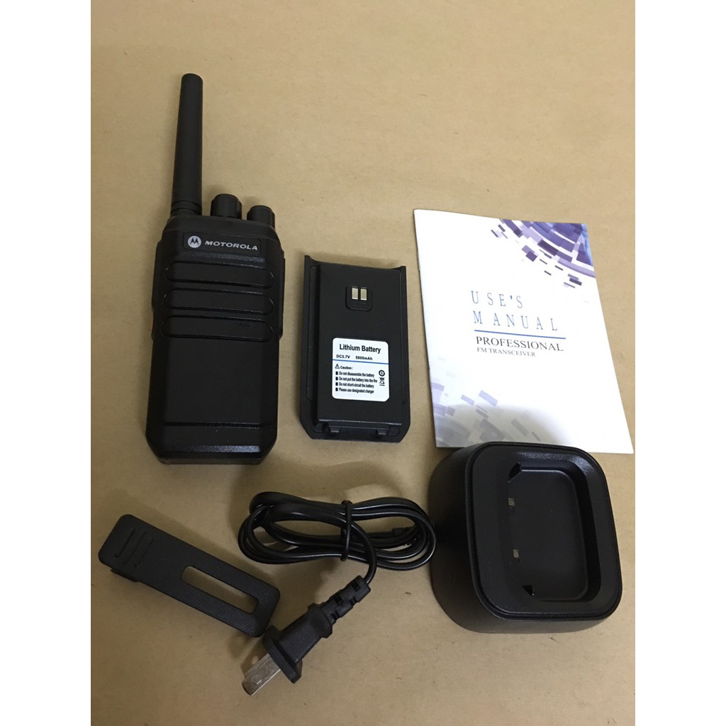 Bộ 6 Bộ đàm chất lượng cao Motorola CP818 (Siêu bền bỉ, Không lo bảo hành, cự ly liên lạc xa)