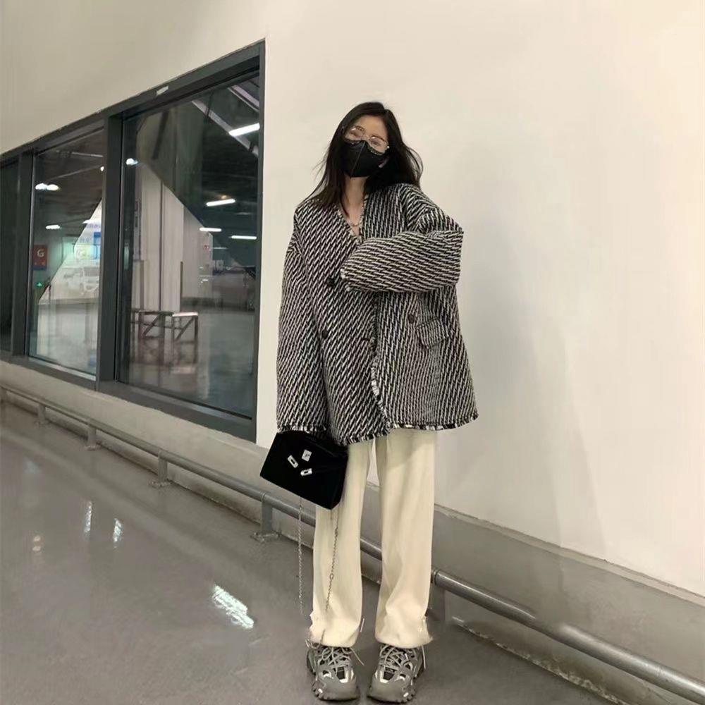Áo Khoác Dáng Rộng Hai Hàng Nút Cài Họa Tiết Caro Phong Cách Mới Thu Đông Dễ Phối Đồ Cho Nữ