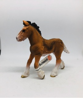 Mô hình Ngựa Shire con Schleich 13736