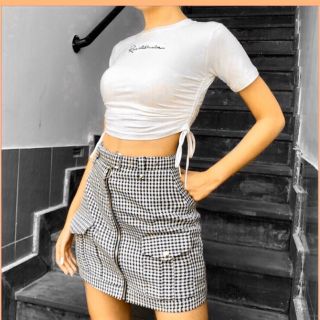 Croptop dây rút thêu siu xinh