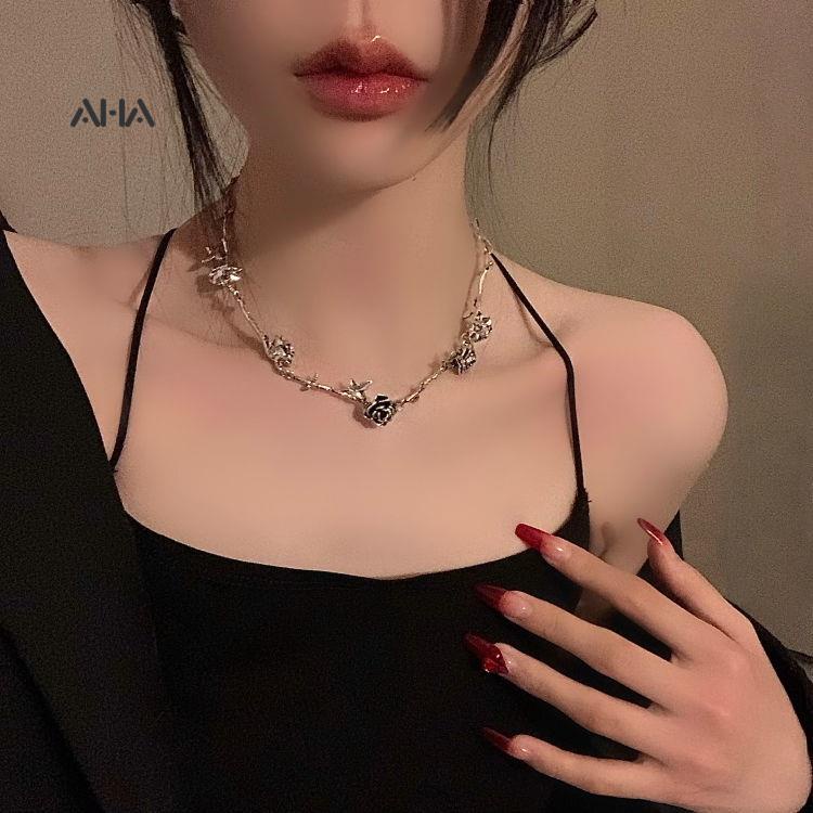 Dây chuyền AHA official phối hoa hồng phong cách cổ điển Pháp
