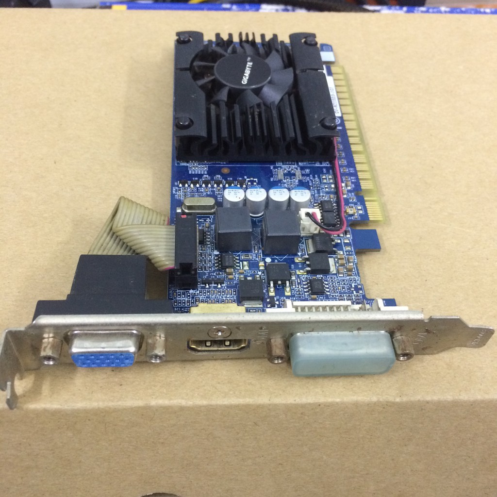 Gigabyte n210 store