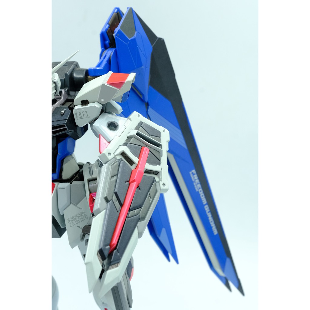 Mô hình Metal Build Gundam Freedom 1.0 bản 2012 Chính Hãng Bandai Metalbuild ZGMF-X10A Có ảnh thật hàng cực đẹp và ngon