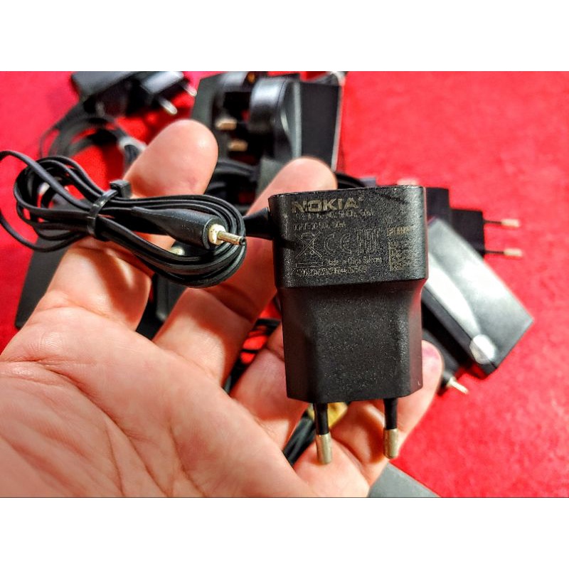 SẠC ĐIỆN THOAII NOKIA CHUÔI KIM ZIN HÃNG