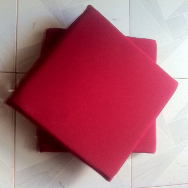 Nệm Vuông ngồi bệt màu Đỏ Đô kích thước 40x40 cm dày 3cm.có kéo khóa.