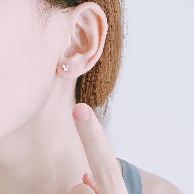 Bông Tai Nữ Bạc 925 Cao Cấp ERASHOP 000820 - Hoa Ba Cánh Liti, Nhỏ Gọn, Đơn Giản, Đeo Hằng Ngày, Đi Chơi, Siêu Rẻ Đẹp