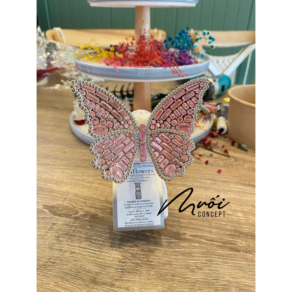 [220V] Plug - Đầu cắm tỏa tinh dầu Bath Body Works