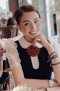 ĐẦM HOA TIỂU THƯ