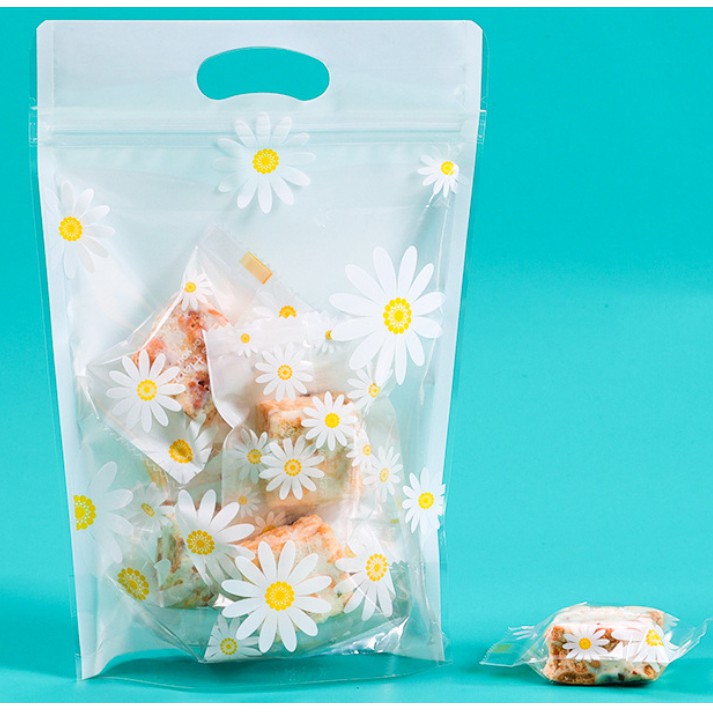 Túi Zip Hoa Cúc Trắng Đựng Bánh Kẹo Siêu Cute ( 50 cái)
