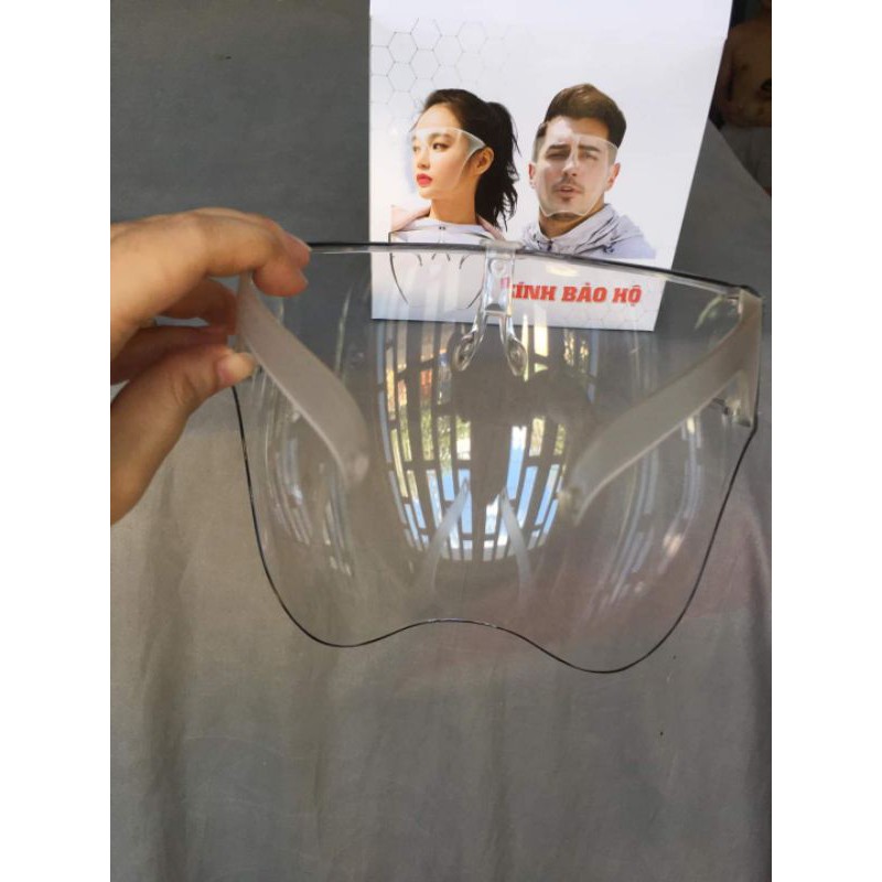 KÍNH BẢO HỘ CHỐNG TIA BẮN CHỐNG DỊCH. GIÁ TẠI XƯỞNG LOẠI DẦY CHUẨN K NHỨC MẮT | BigBuy360 - bigbuy360.vn