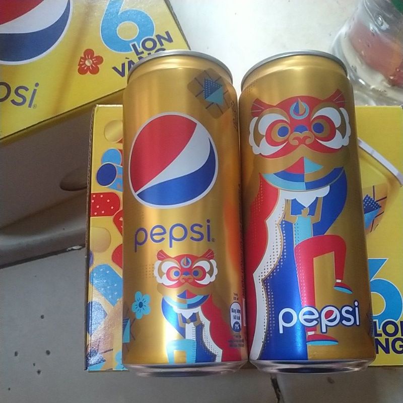 Pepsi lon vàng phiên bản tết