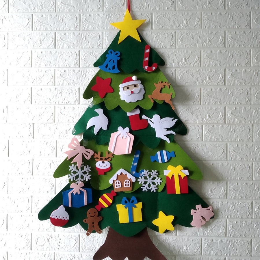 Cây thông noel treo tường bằng vải nỉ cao cấp tặng kèm Đèn led nháy và mặt nạ siêu anh hùng