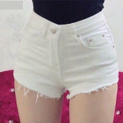 Quần Short Nữ Body 2 màu Trắng Đen