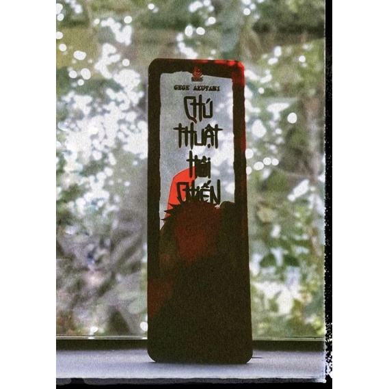 Thầy cúng đại chiến