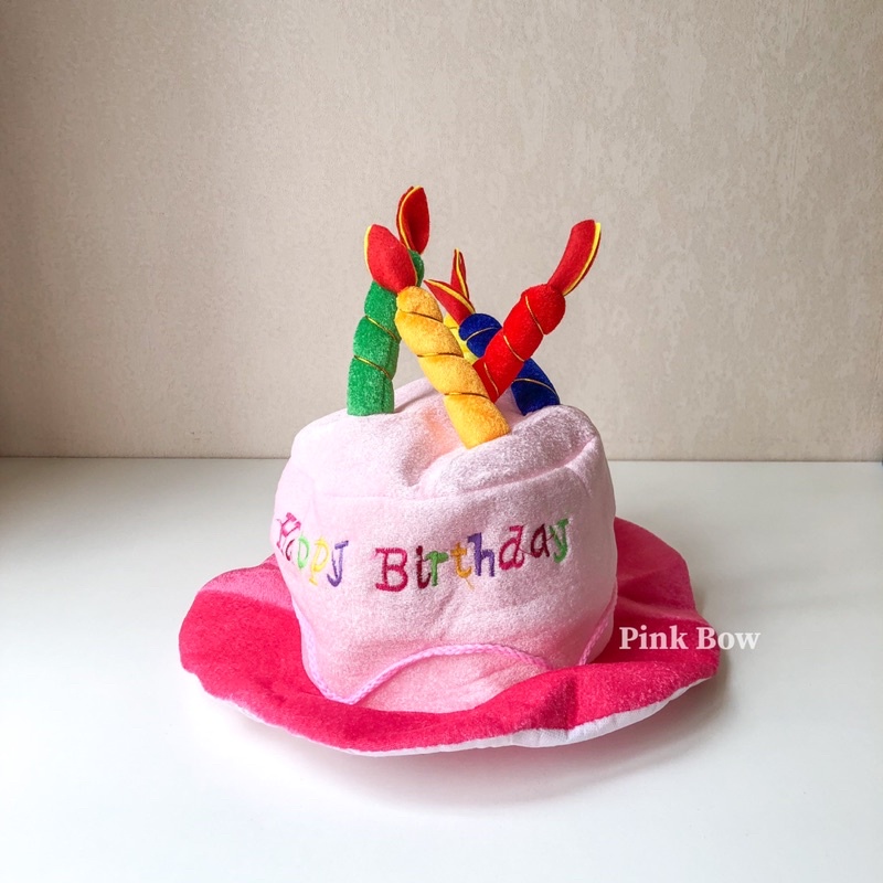 Nón tai bèo in chữ Happy birthday và 5 cây nến