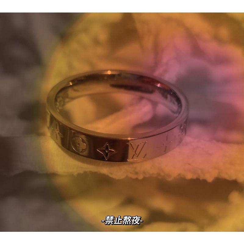 Nhẫn kiểu LV Louis Vuitton đủ 3 màu