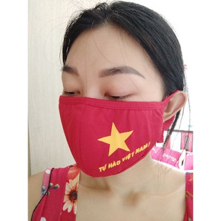 Khẩu trang cờ đỏ sao vàng Việt Nam (vải thông thoáng 2 lớp)