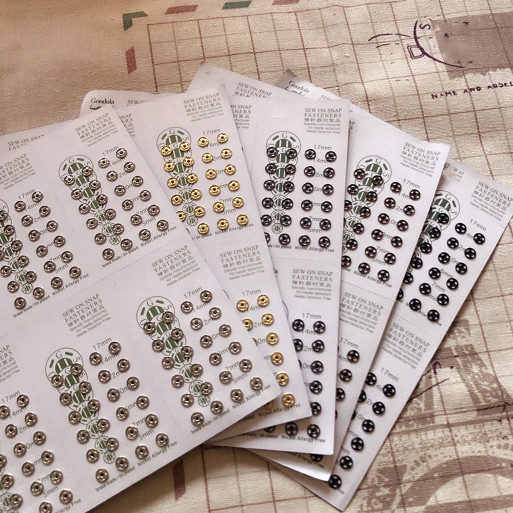 Set 10 / 24 Nút Kim Loại 5mm Nhiều Màu Dễ Thương Dùng May Quần Áo Búp Bê Diy