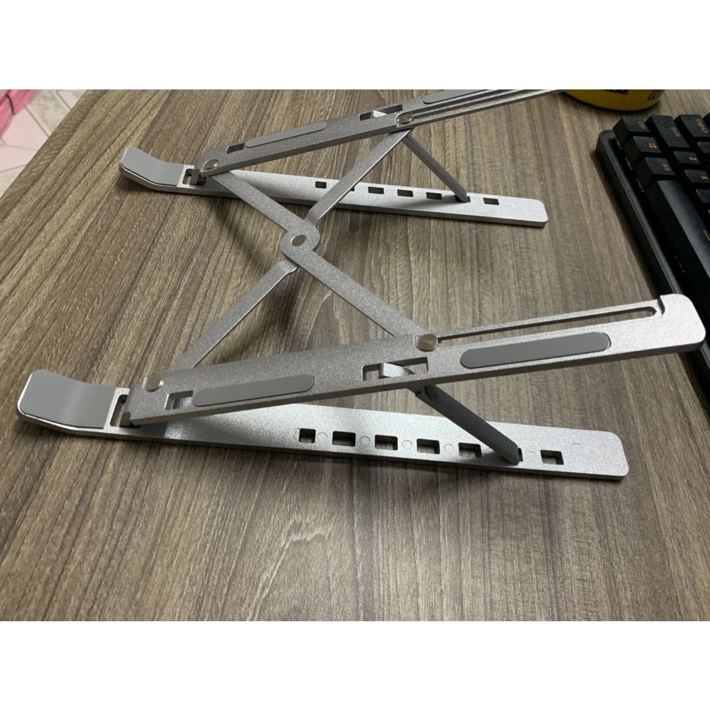 Giá đỡ Laptop , Giá kê máy tính bảng chất liệu bằng nhôm điều chỉnh độ cao , chống mỏi cổ, dễ gấp gọn