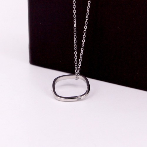 Dây Chuyền Mặt Chiếc Nhẫn Vuông Thép Titan Ko Rỉ TT 3597